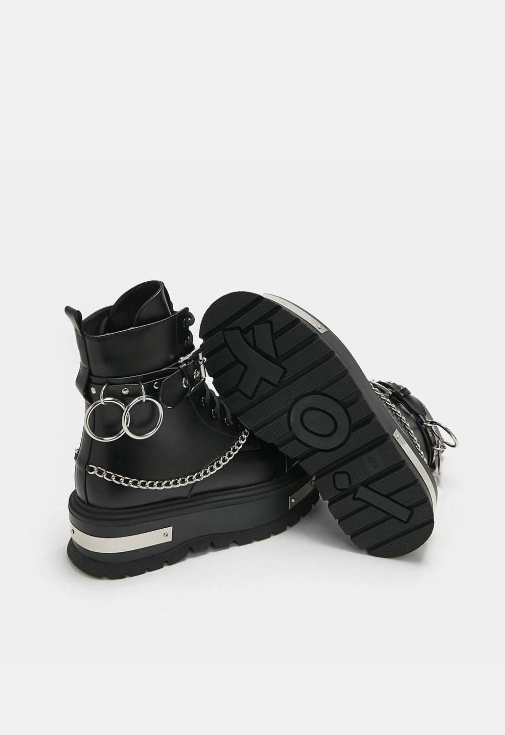 Borin Hardware Boots
