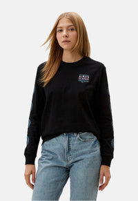 Always Classic Long Sleeved Top