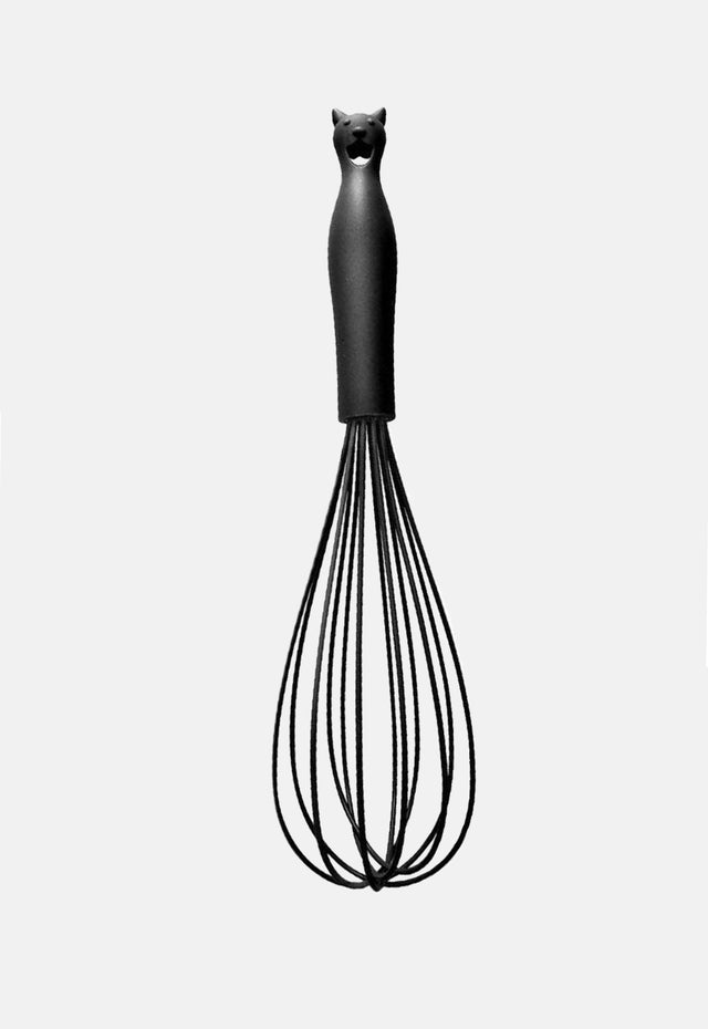 Black Cat Whisk