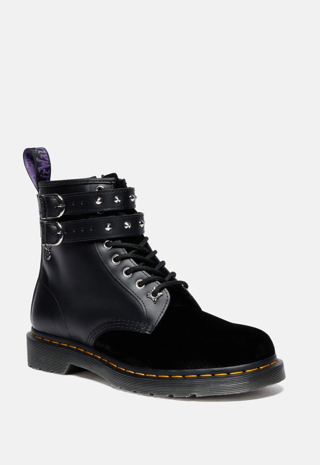 1460 Wednesday Black Boots